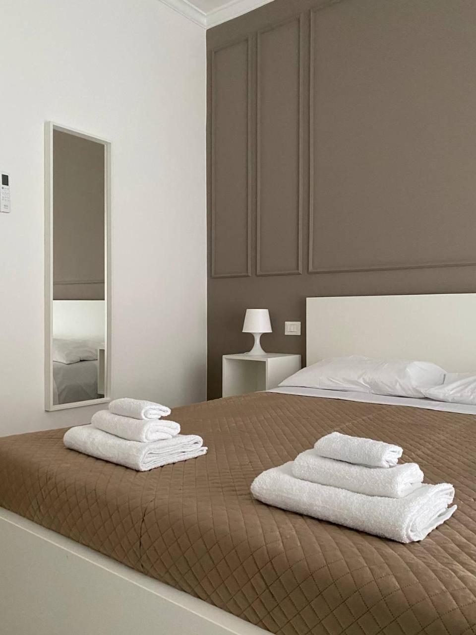 Quintino Sella Suites Bari Exterior foto