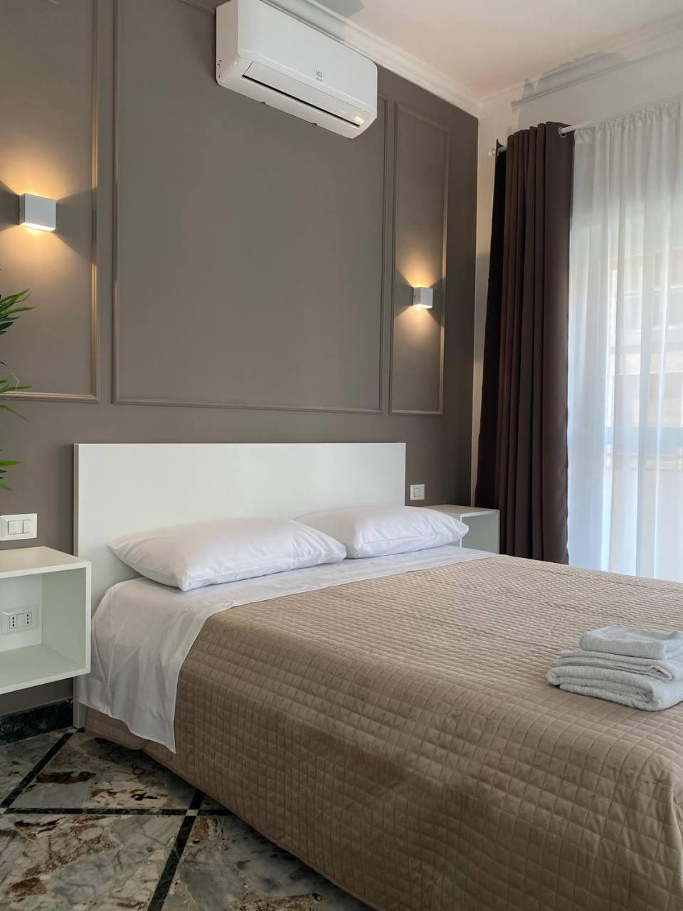 Quintino Sella Suites Bari Cameră foto